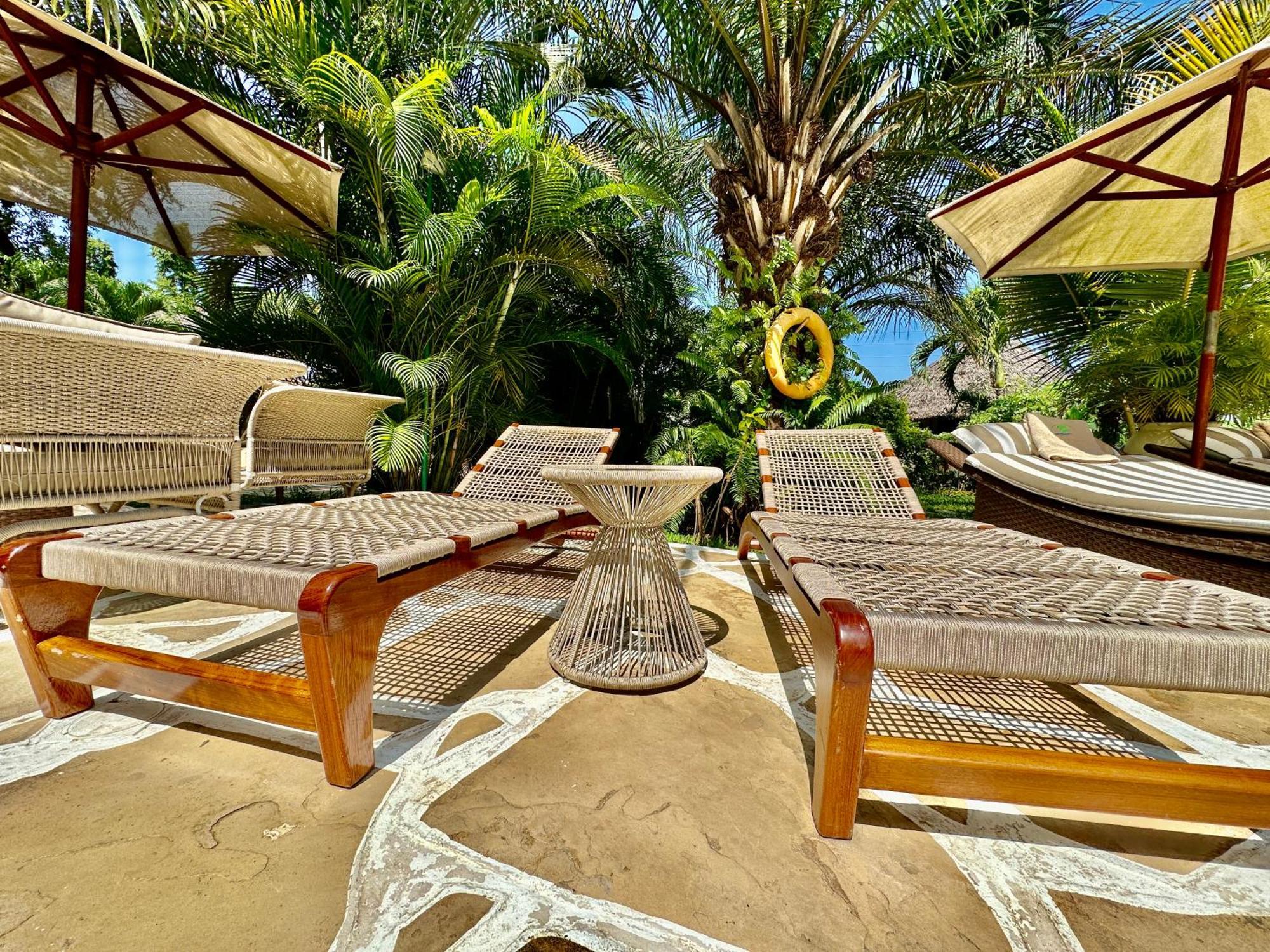 Amani Luxury Apartments Mombasa Esterno foto