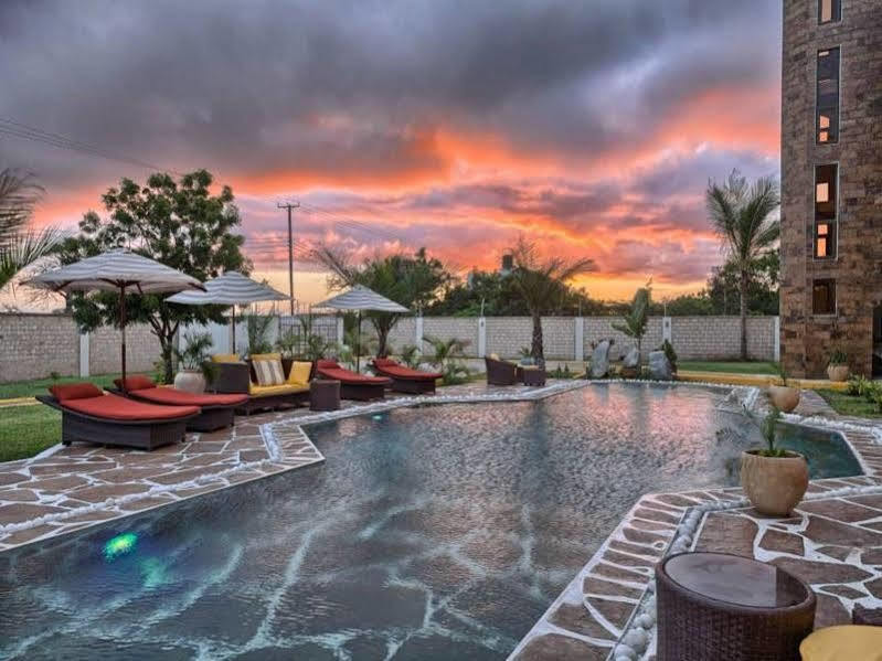 Amani Luxury Apartments Mombasa Esterno foto