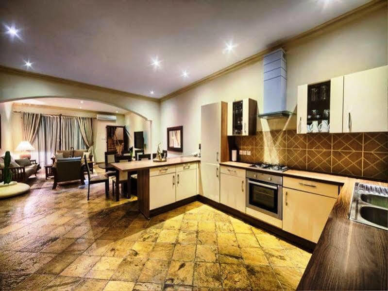 Amani Luxury Apartments Mombasa Esterno foto