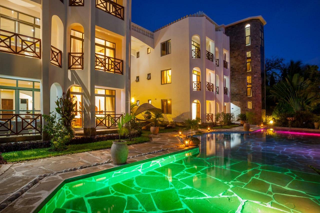 Amani Luxury Apartments Mombasa Esterno foto