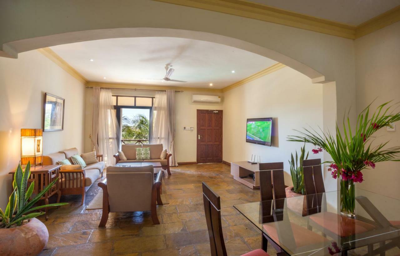 Amani Luxury Apartments Mombasa Esterno foto