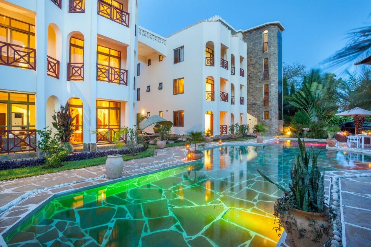Amani Luxury Apartments Mombasa Esterno foto