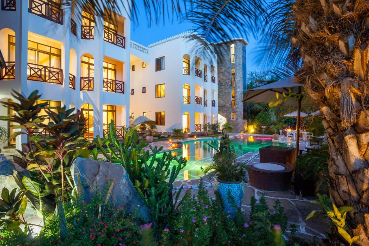 Amani Luxury Apartments Mombasa Esterno foto