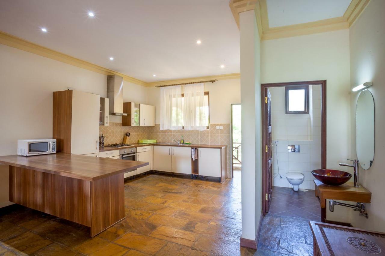Amani Luxury Apartments Mombasa Esterno foto